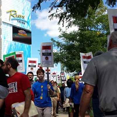 Rivers Casino workers continue fight for union