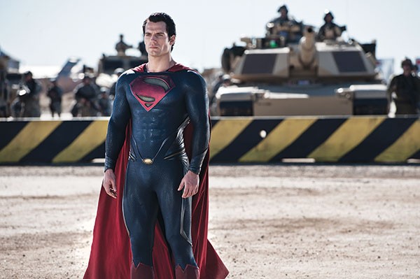 Superman (Henry Cavill) gets ready to rumble.