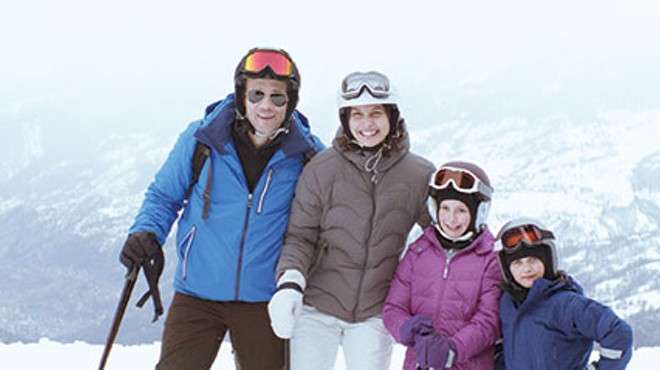 Tomas (Johannes Kuhnke), Ebba (Lisa Loven Kongsli) and their kids pose as a happy family