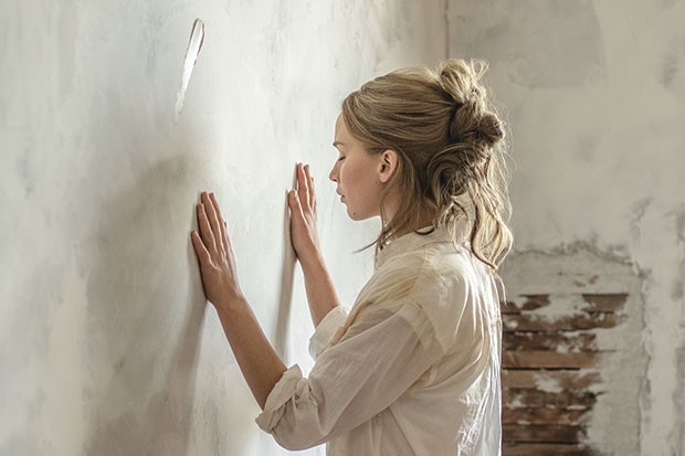Working the walls: Jennifer Lawrence