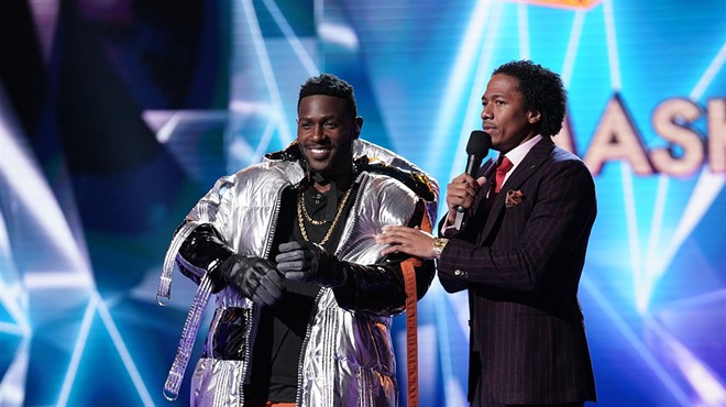 Steelers WR Antonio Brown is the only known contestant on The Masked Singer