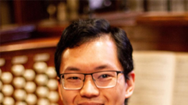 Organist Aaron Tan