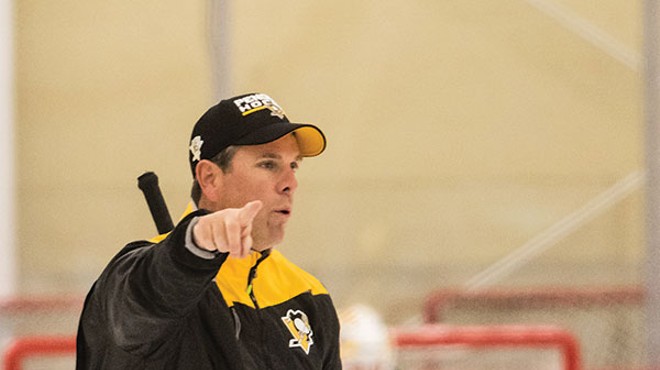 Can Pittsburgh Penguins coach Mike Sullivan avoid a Stanley Cup hangover in his second season?