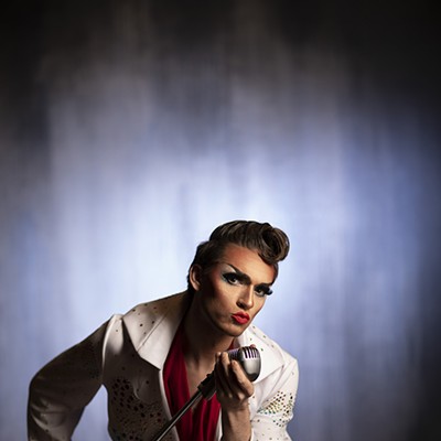 An Elvis impersonator finds success as a drag queen in Florida in barebones productions’ 2019 season opener