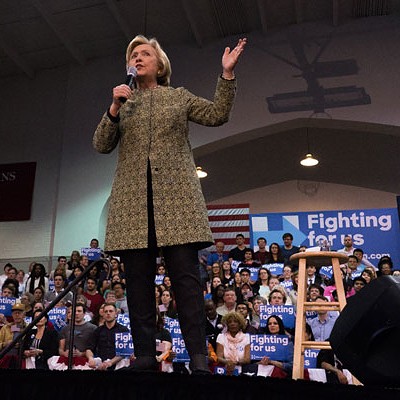 Hillary Clinton rallies supporters in Pittsburgh
