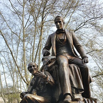 Art commission votes to remove Stephen Foster statue