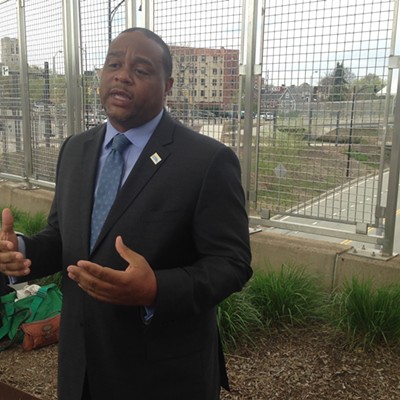 State Rep. Ed Gainey and advocates call for fleet of electric buses in Pittsburgh area