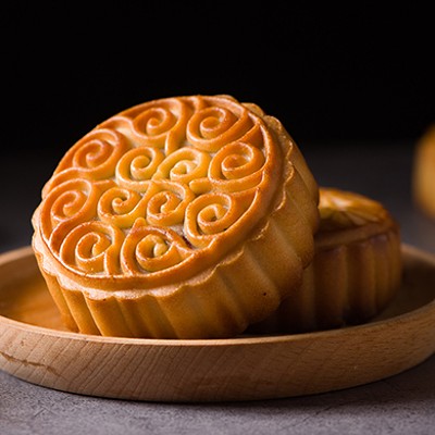 5 Places to buy mooncakes for Mid-Autumn Festival