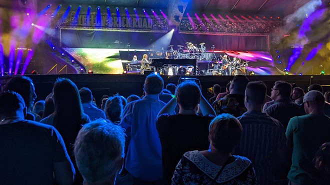 Concert review: Elton John says "Goodbye" at PNC Park
