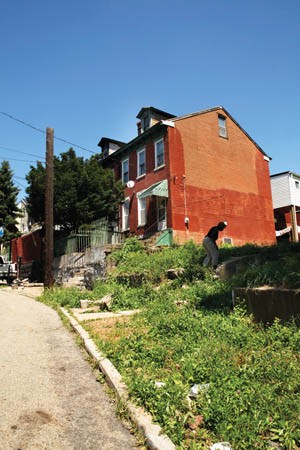Broken Street, Broken Promises: Neighbors say city hasn't delivered on crumbling Lombard Street