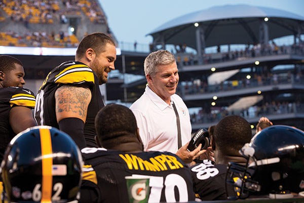 New Steelers offensive line coach Mike Munchak