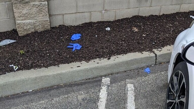 Pittsburgh residents express frustration over PPE litter found throughout city