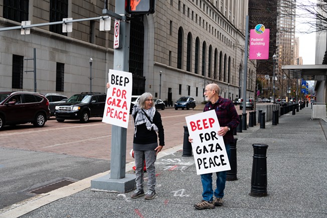 Scenes from Pittsburgh's "Ceasefire Now" protest