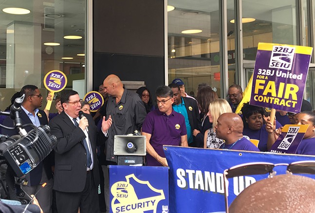 Pittsburgh Mayor Bill Peduto and Lt. Gov. candidate John Fetterman rally for security officers