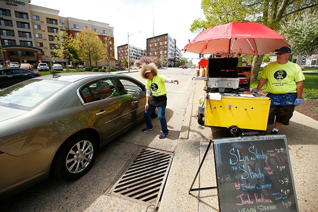 Hot Dog Vendors Are the Spirit of the Ballpark