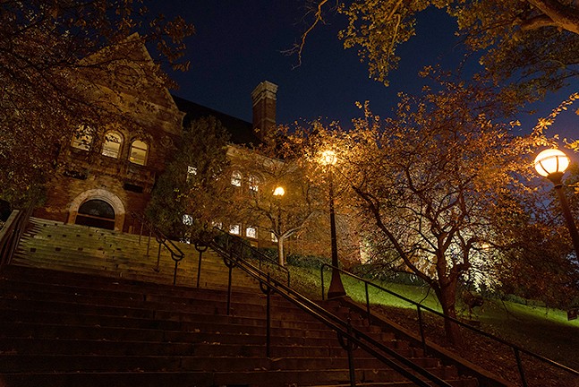 Check out this haunted Pittsburgh sightseeing tour for some social distancing fun