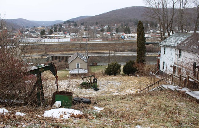 With billions in federal cash, will Pennsylvania finally cap its abandoned, polluting oil wells?
