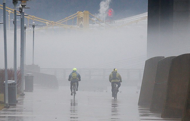 Pittsburgh area gets first passing air pollution grade; still ranks among worst nationwide