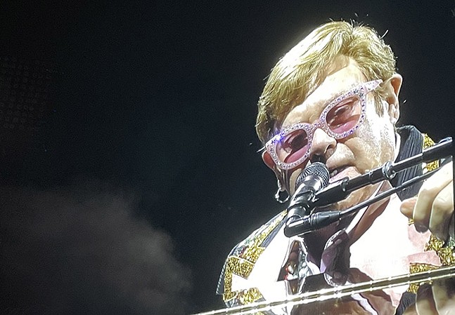 Concert review: Elton John says "Goodbye" at PNC Park