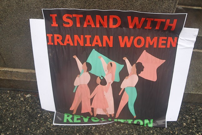 Pittsburgh joins global protests in solidarity with Iranian women following death of Mahsa Amini