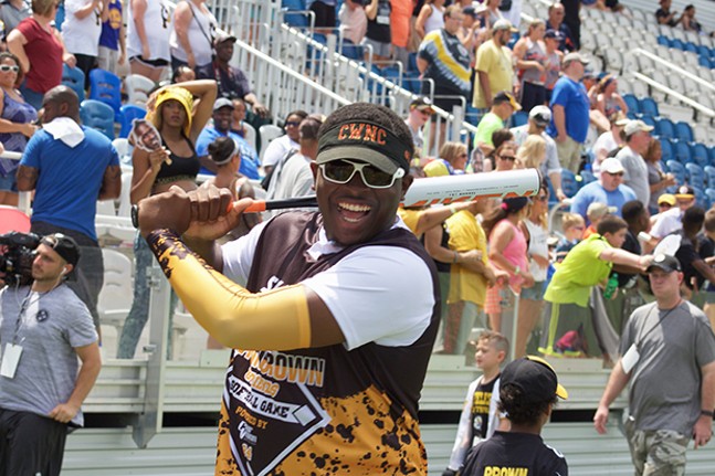 Celebrities turn out for Pittsburgh Steelers wide receiver Antonio Brown's charity softball game