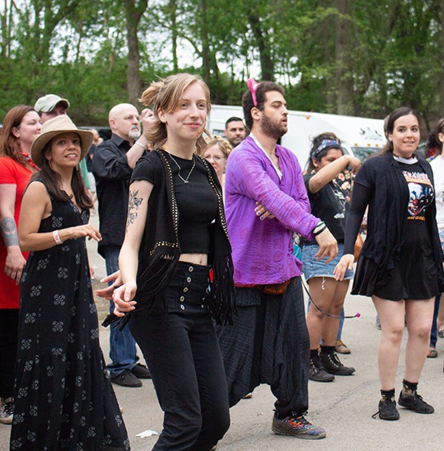 Pittsburghers celebrate May Day with Pittonkatonk festival