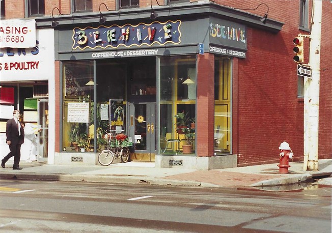 Pittsburgh’s ’90s misfit culture get the spotlight in Gen X Pittsburgh: The Beehive and the ‘90s Scene